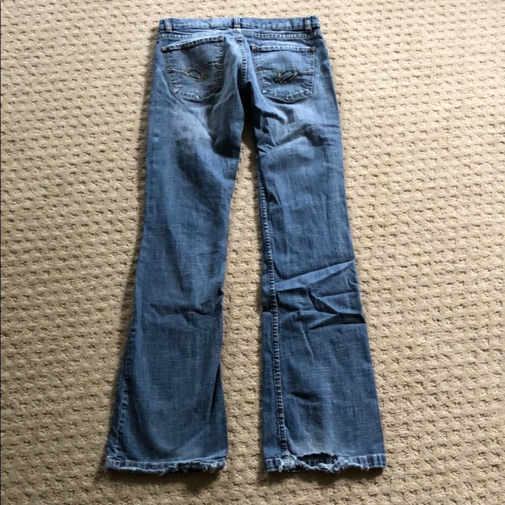 Women’s jeans